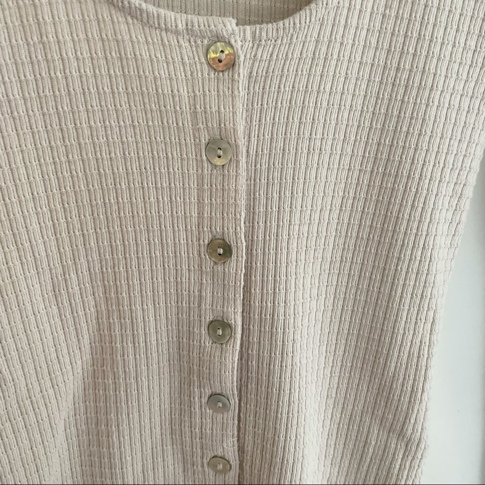 Urban Outfitters Tan Scoop Neck Crop Top Long Sleeved Size Small - Picture 6 of 8